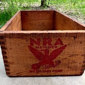 Antique 1933-1935 vintage wooden box used to store yeast.